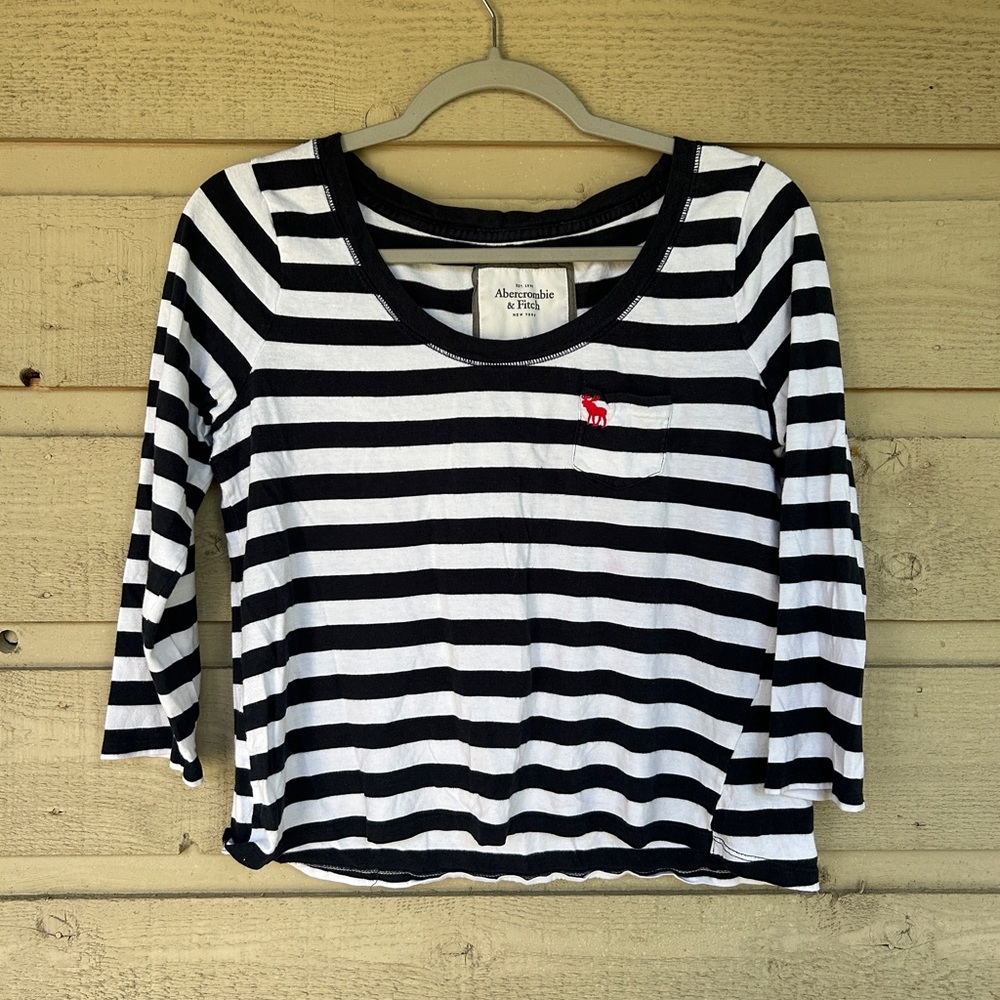 Vintage Abercrombie and Fitch 3/4 sleeve Top
